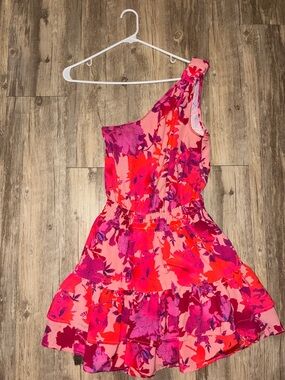 entro One-Shoulder Floral Pink and Red Tiered Dress